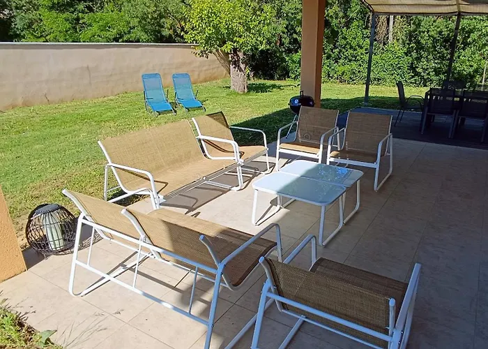 Hébergement de vacances La Lyne - Moderne 4 8 Personnes Clim Lèzan